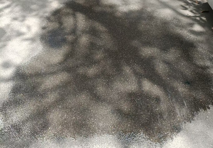 9 9
